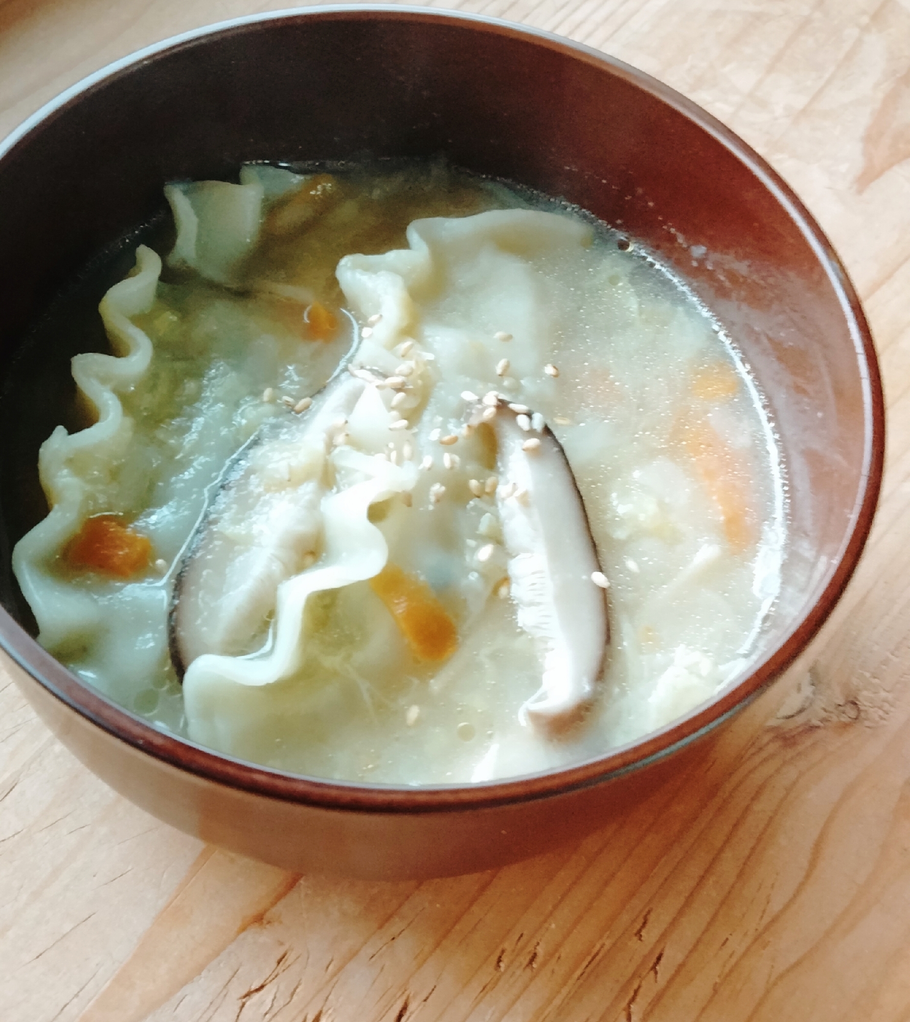 【圧力鍋使用】余った野菜で中華スープ\(ϋ)/♩