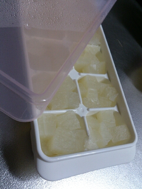 <離乳食>だいこん冷凍保存