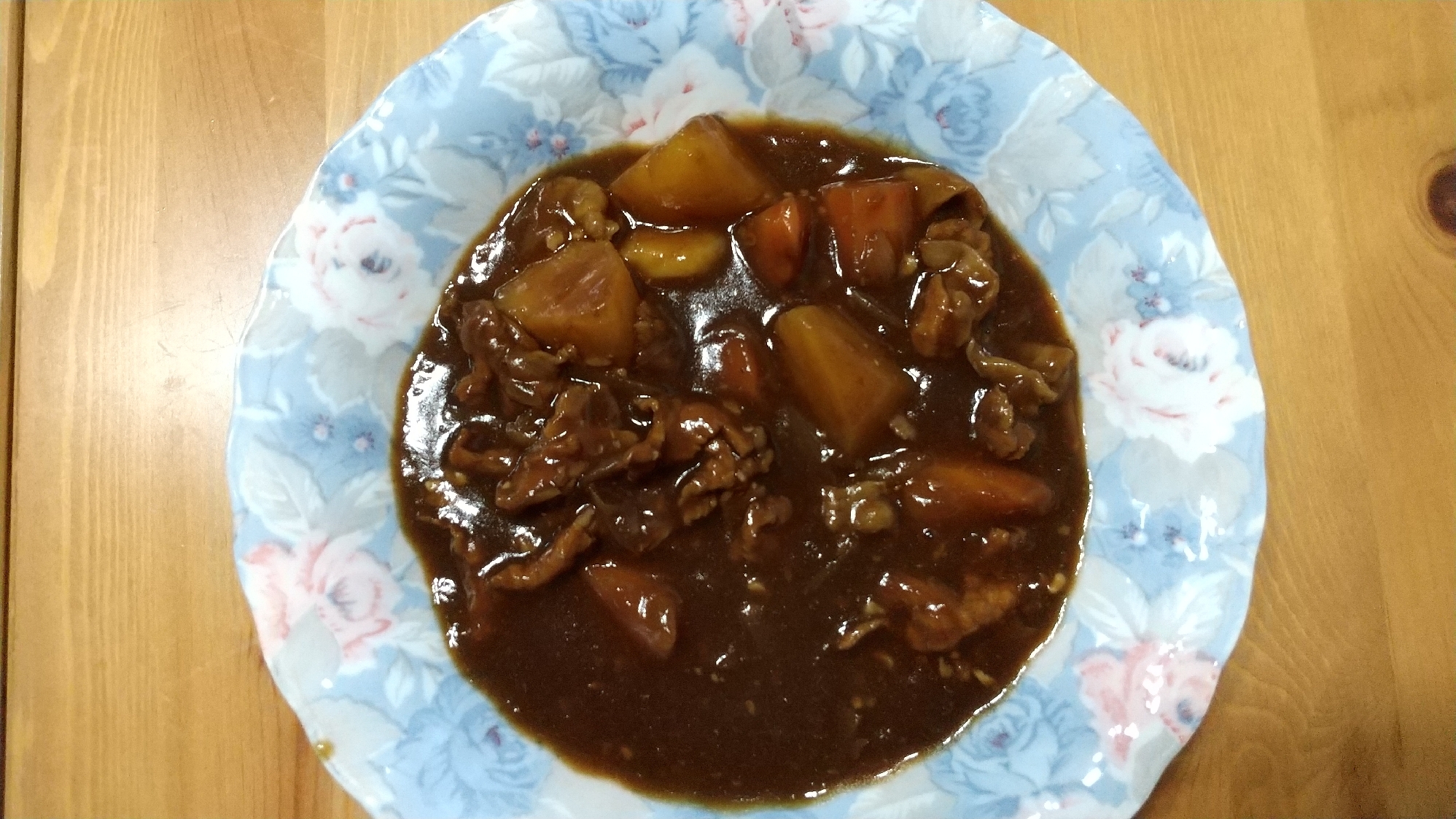 子供も大好き!豚バラ肉で作るビーフシチュー