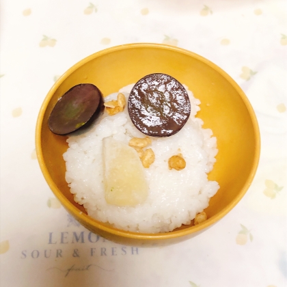 長芋乗せ＊ぶどうそば粉入りおじや♪