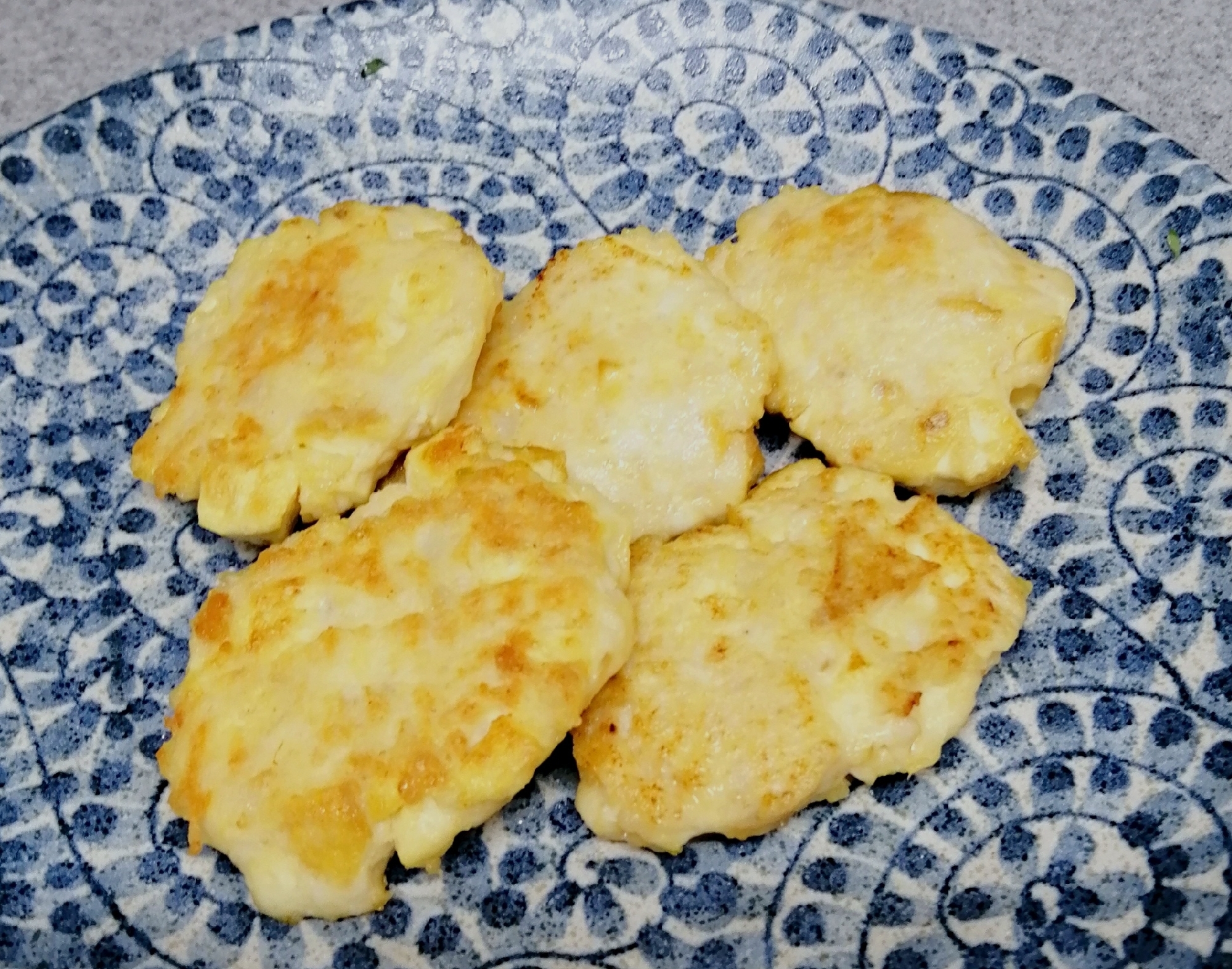 鶏ひき肉と厚揚げのふわふわ焼き