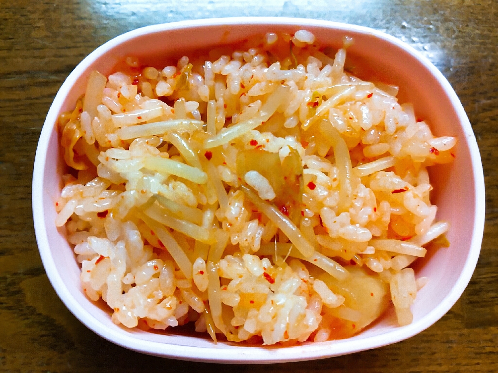 もやしとキムチの炒めご飯