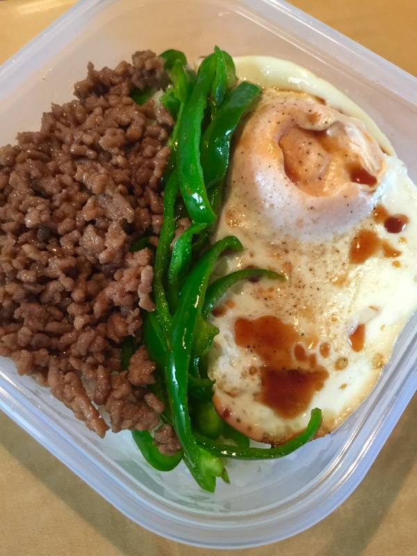 手抜き弁当はこれで決まり 豚ひき肉のそぼろ丼
