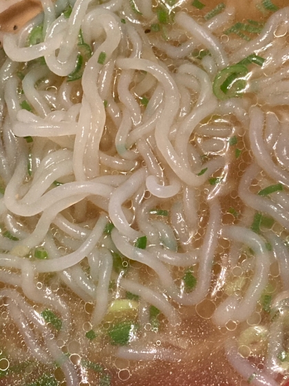 ヘビーなイメージのラーメンもこんにゃくでヘルシーにいただけてうれしいです(o^^o)
ありがとうございましたーっ！！