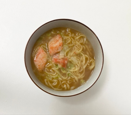 白菜とカニカマの醤油ラーメン