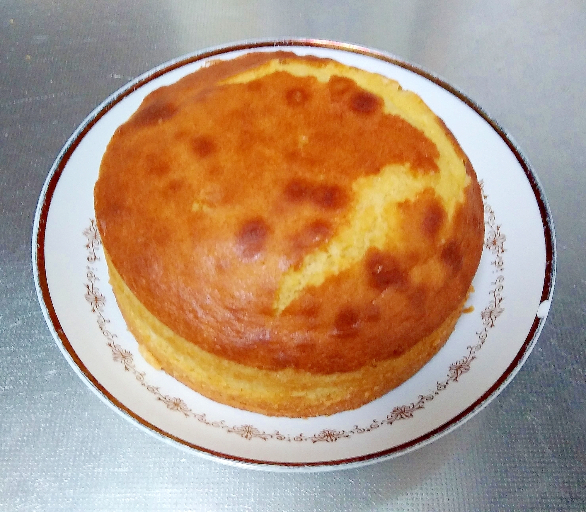 ホットケーキミックスで作る、丸形パウンドケーキ