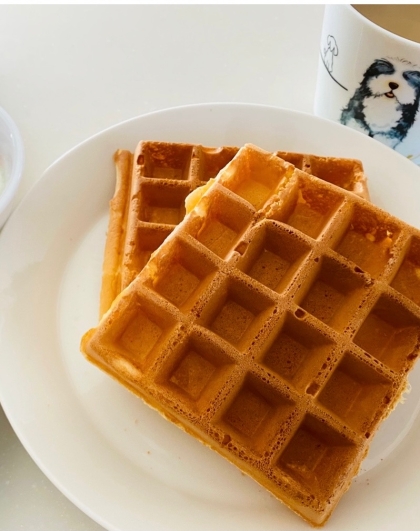 バターとメイプルシロップでいただきました！サクサクしていて美味しかったです。