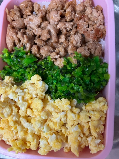 甘辛肉そぼろで★三食丼