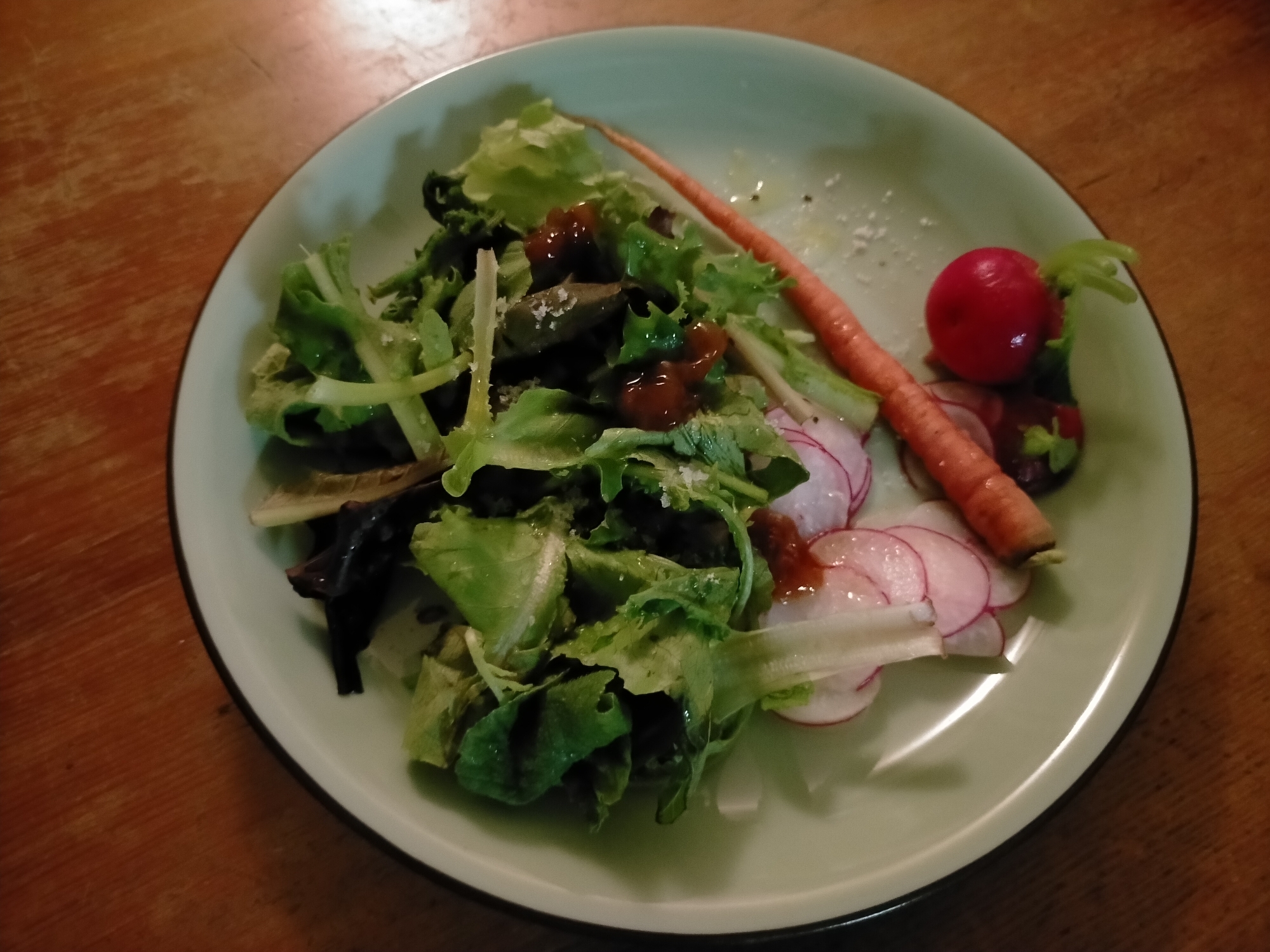 新鮮野菜のササッとサラダ