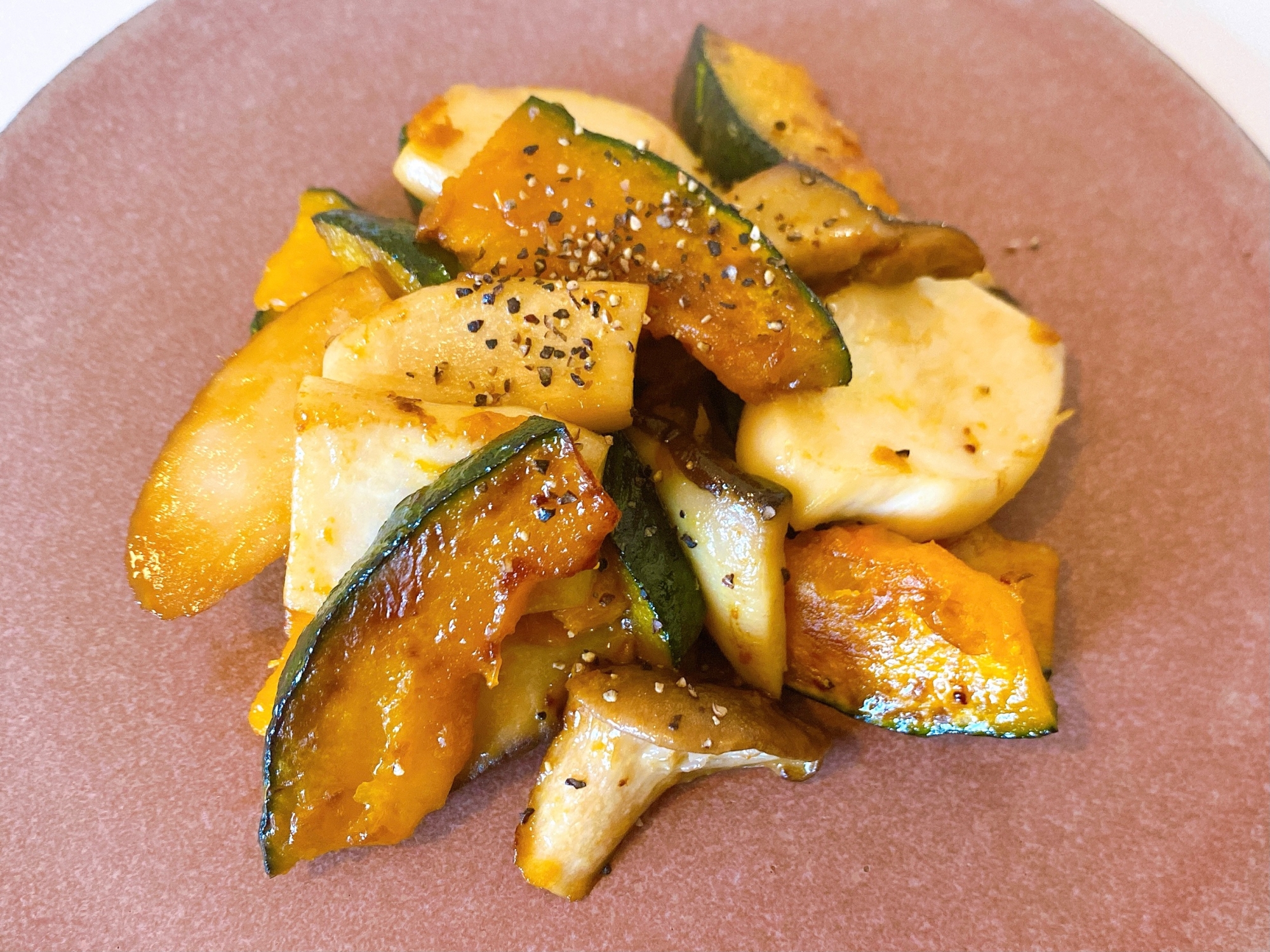 絶品♡かぼちゃとエリンギのバター醤油炒め