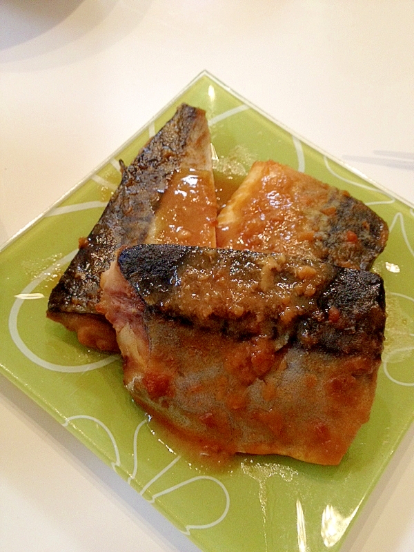 柚子香る鯖の味噌煮