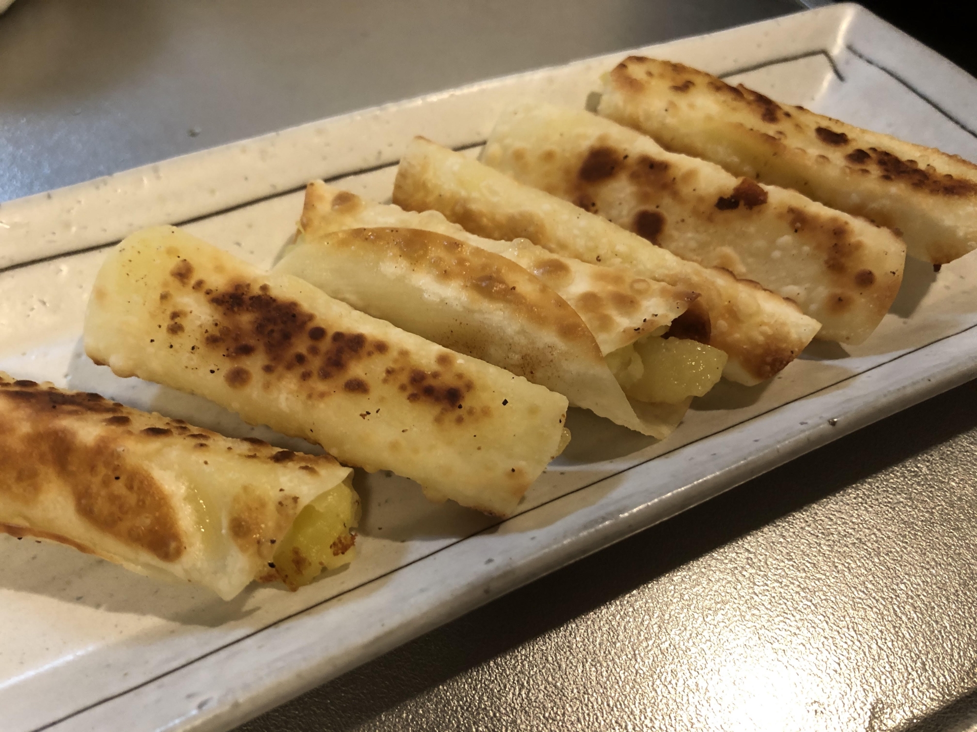 【簡単レシピ】餃子の皮　ポテト巻き