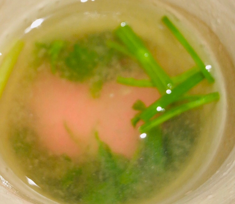 白だしで 三つ葉と生麩のお吸い物 レシピ 作り方 By Noa 1021 楽天レシピ 白だしで 三つ葉と生麩のお吸い物 レシピ 作り方 By Noa 1021 楽天レシピ