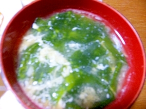 簡単めちゃウマ❤わかめと卵の和風スープ