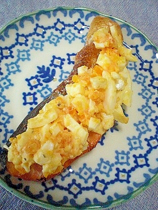 ❤　朝食、お弁当に！　焼き鮭のハーブマヨ卵のせ　❤