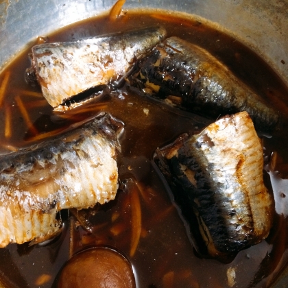 簡単にフライパンで作る♪イワシの梅煮