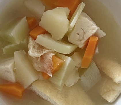 キノコと緑黄色野菜の味噌鍋