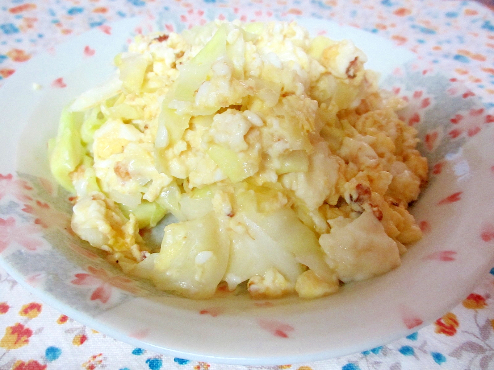 豆腐とキャベツの卵マヨ炒め