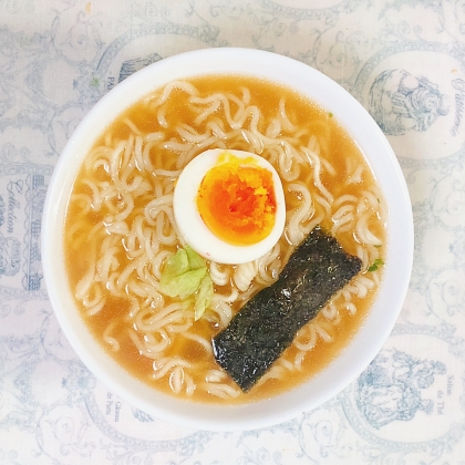 たまご入りラーメン
