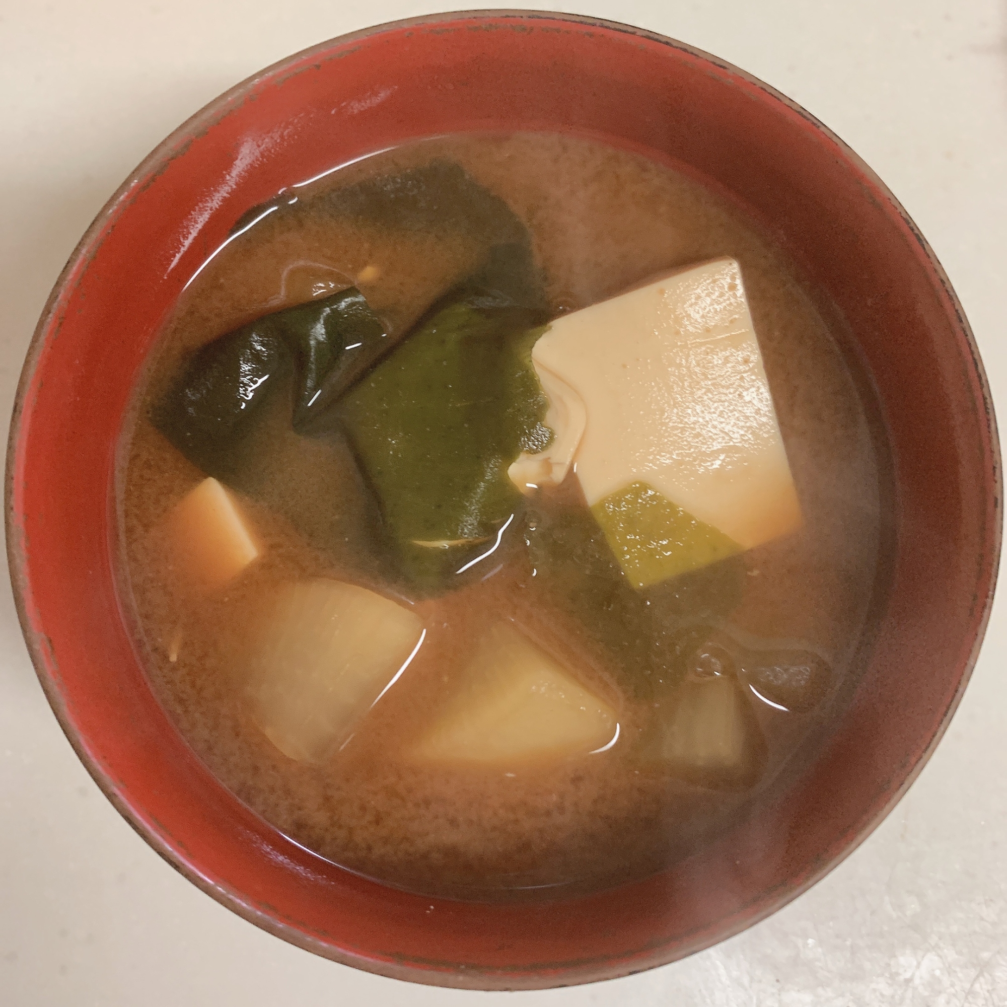 大根と豆腐の味噌汁