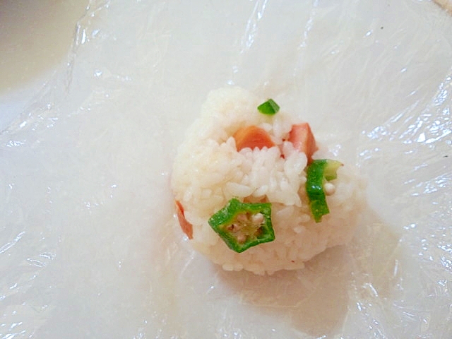 北海道♪鮭とおくらの酢飯おにぎり♪