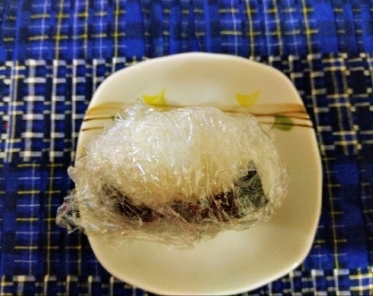 ✎*｡:ﾟツナとめかぶのおにぎり