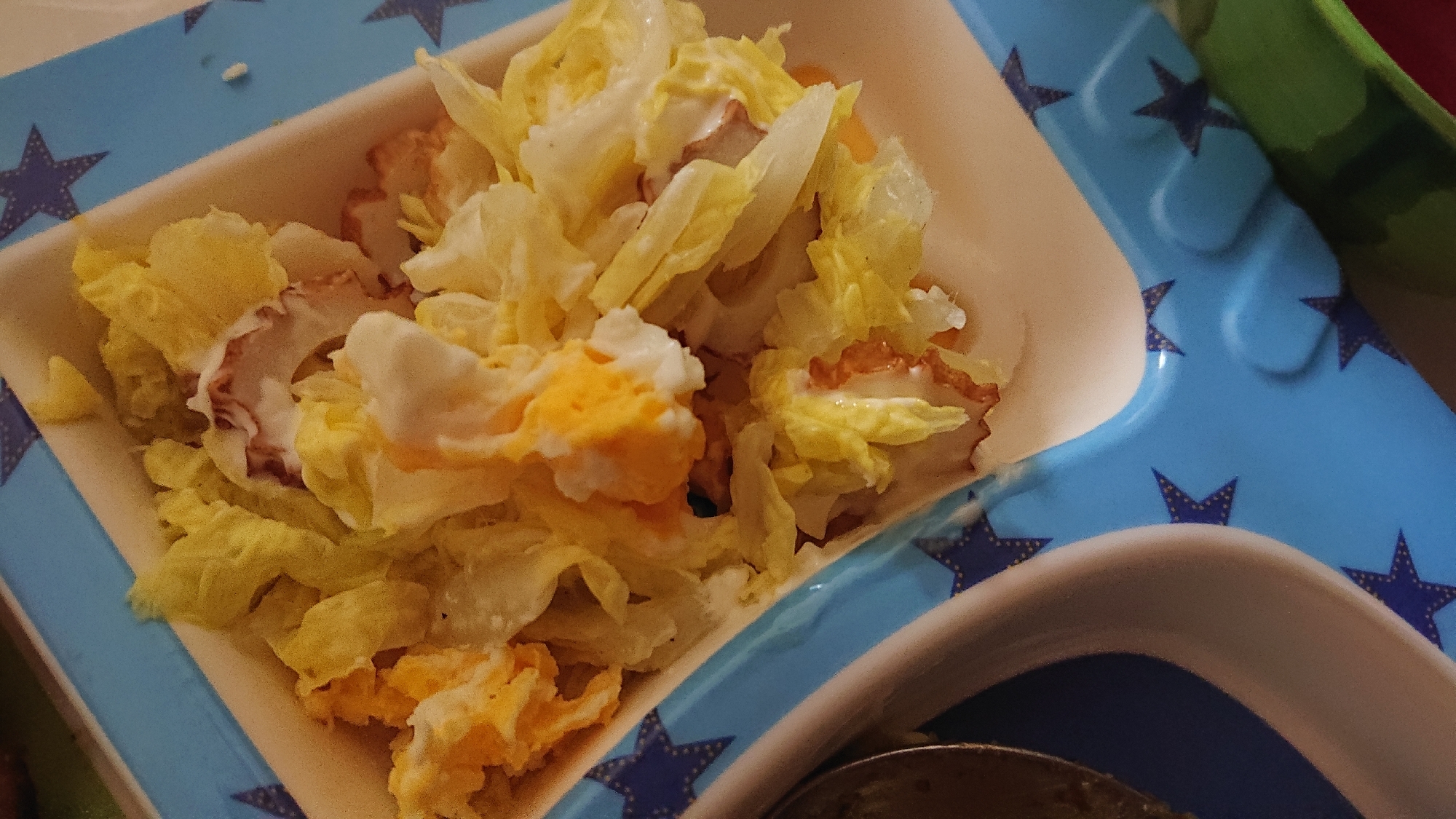 白菜と卵のマヨサラダ