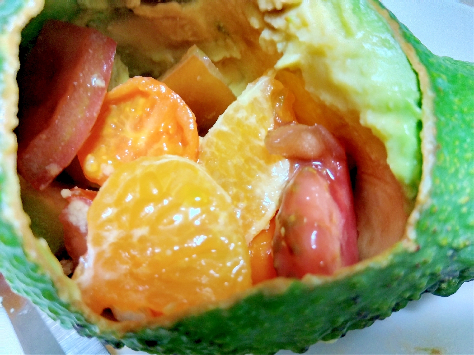 アボカドのトマトぽんかん詰め