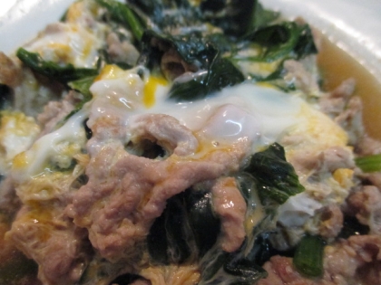 簡単スピードご飯 ほうれん草と豚肉の卵とじ 丼 レシピ 作り方 By かっぺ4217 楽天レシピ