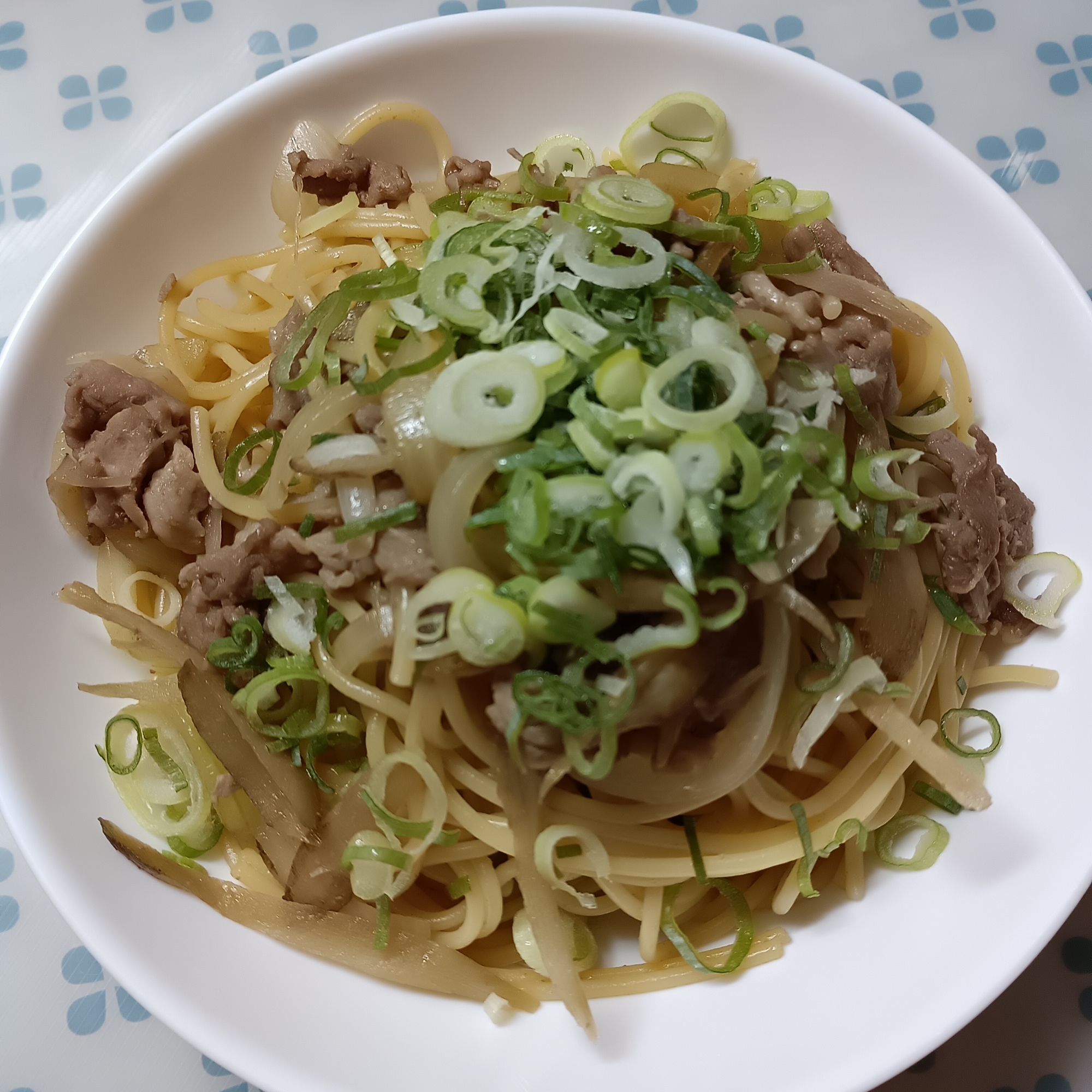 旨み染み染み☆すき焼き風パスタ