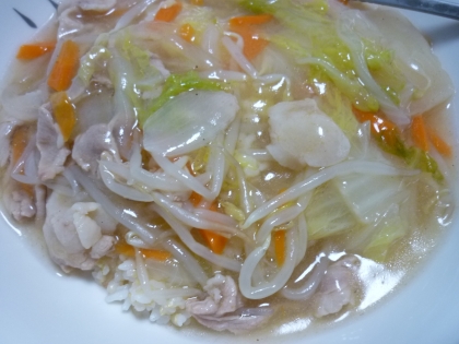 まみちゃ～ん（＾－＾）こんばんは～☆だぜ～☆　まみちゃんの中華丼はブ～子さんも絶賛されてるだけあってマジおいしー❤こりゃリピリピだぜ～❤スギちゃん復帰したっけ？