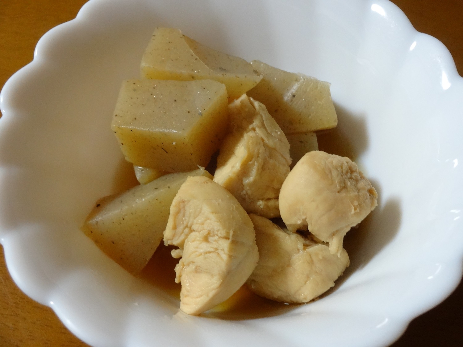 あと一品に！鶏肉とコンニャクの煮物