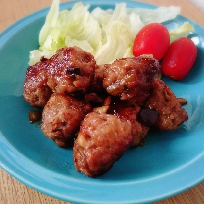 とろーんと甘辛あんの肉団子♪