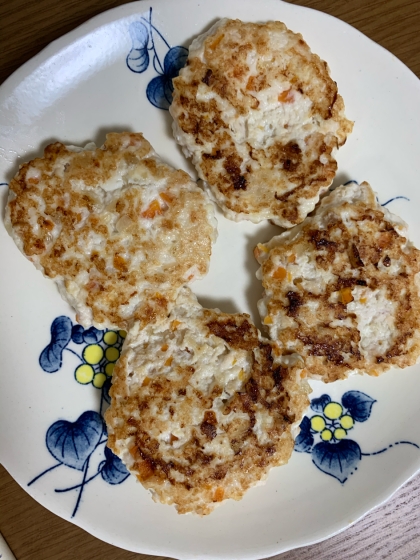 ☆手づかみ食べに♪　豆腐ハンバーグ☆