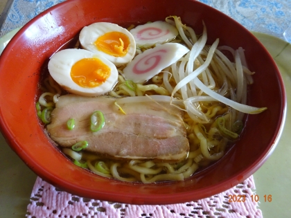 薄口だけどコクがある！手作り醤油ラーメン♪