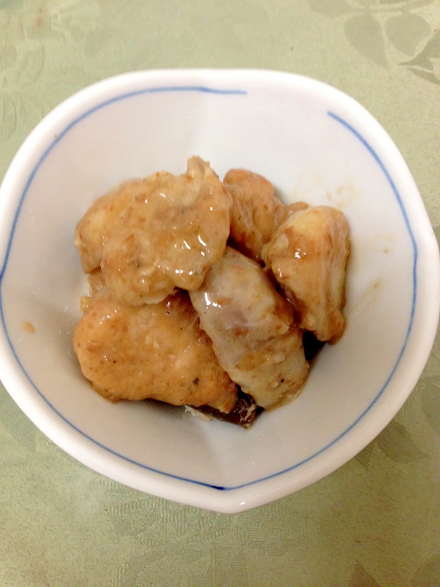 里芋と鶏胸肉の煮物