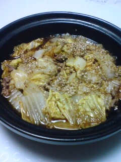 タジン鍋で作る白菜と豚肉の韓国風蒸し