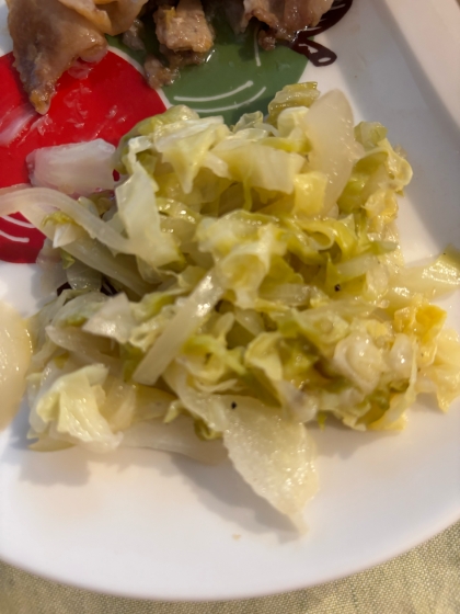 カットキャベツの炒め物