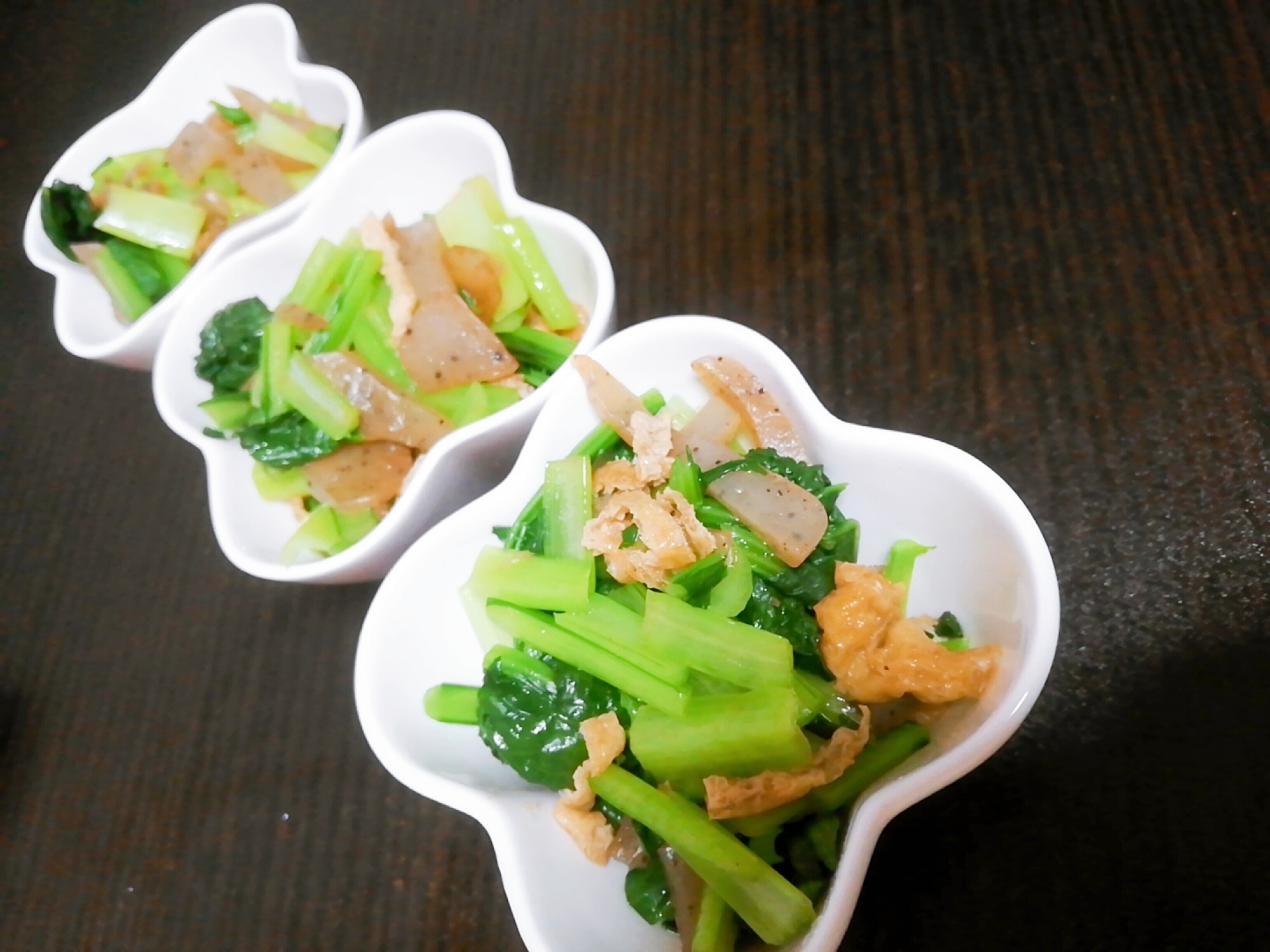 油揚げとこんにゃくで食べる小松菜のお浸し レシピ 作り方 By Yui Cook 楽天レシピ