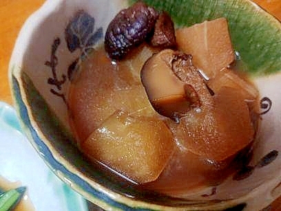 冬瓜・干し椎茸・あげの　煮物