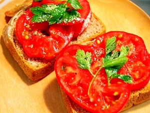 トマトのイタリアンオープンサンド