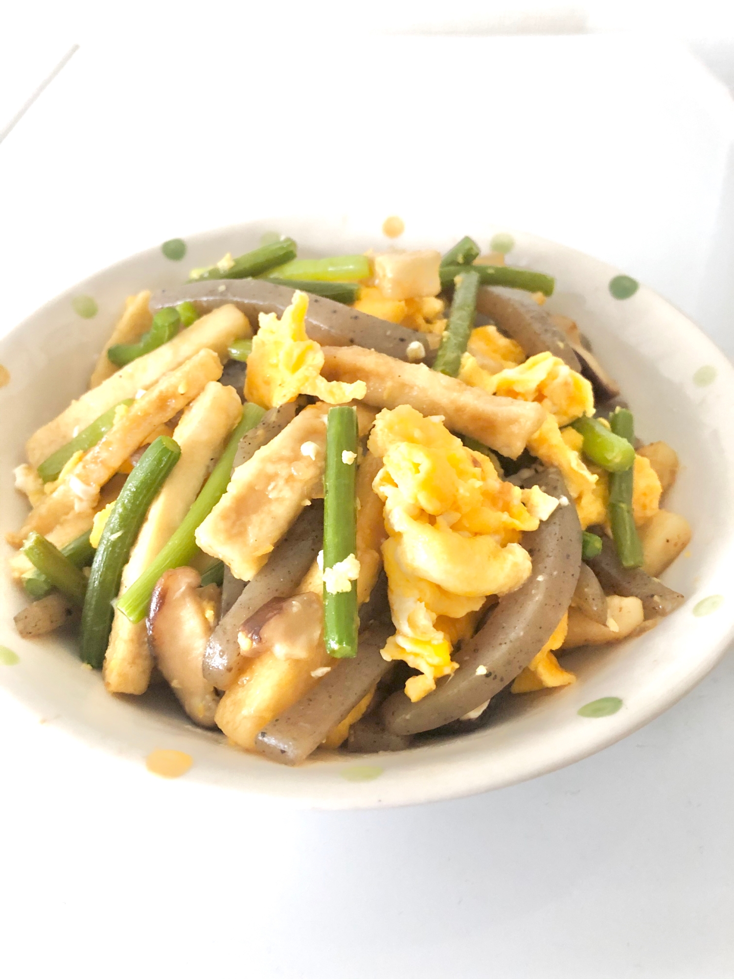 にんにく香る高野豆腐と蒟蒻のオイスター炒め♡