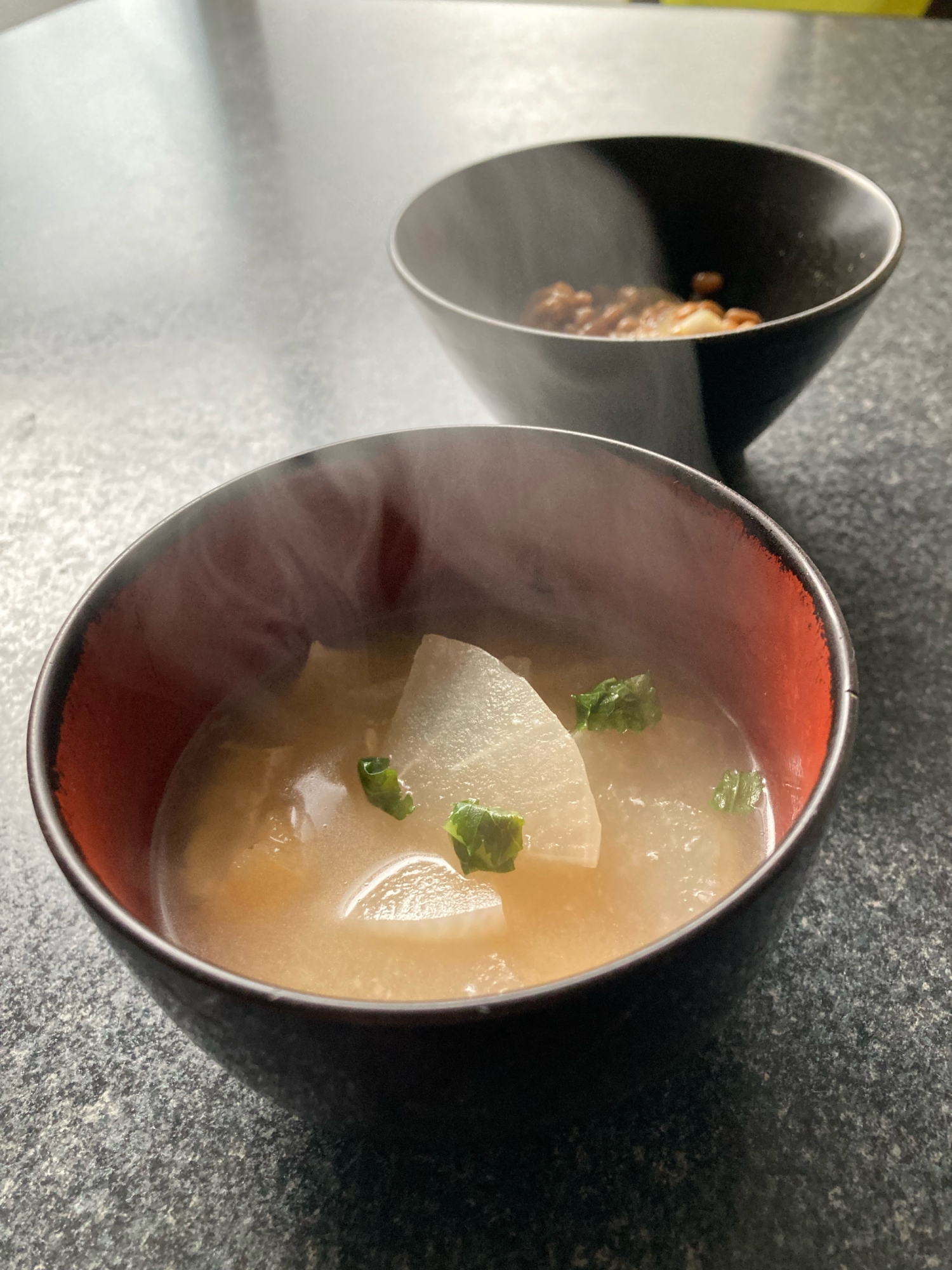 大根と油揚げの味噌汁