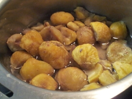 圧力鍋で簡単 栗の茹で方 レシピ 作り方 By 鈴 蘭 楽天レシピ