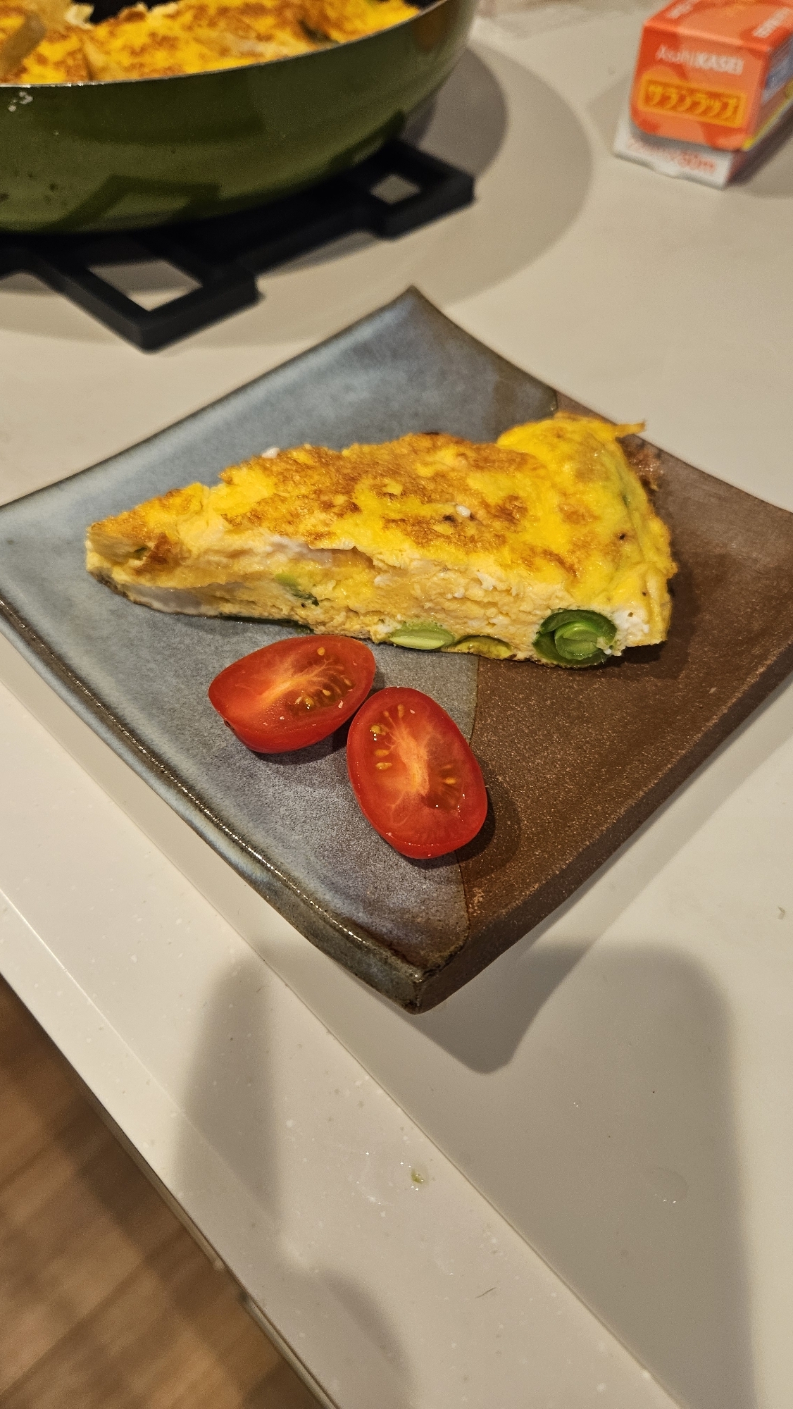 三種の豆とチーズのキッチュ風