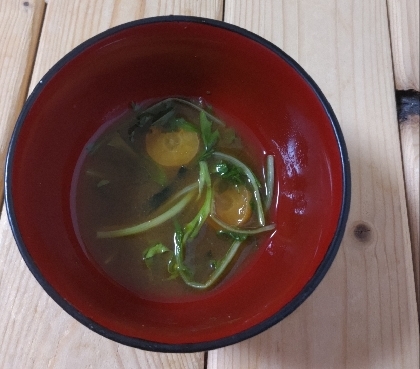 水菜とわかめの味噌汁⋆*✾