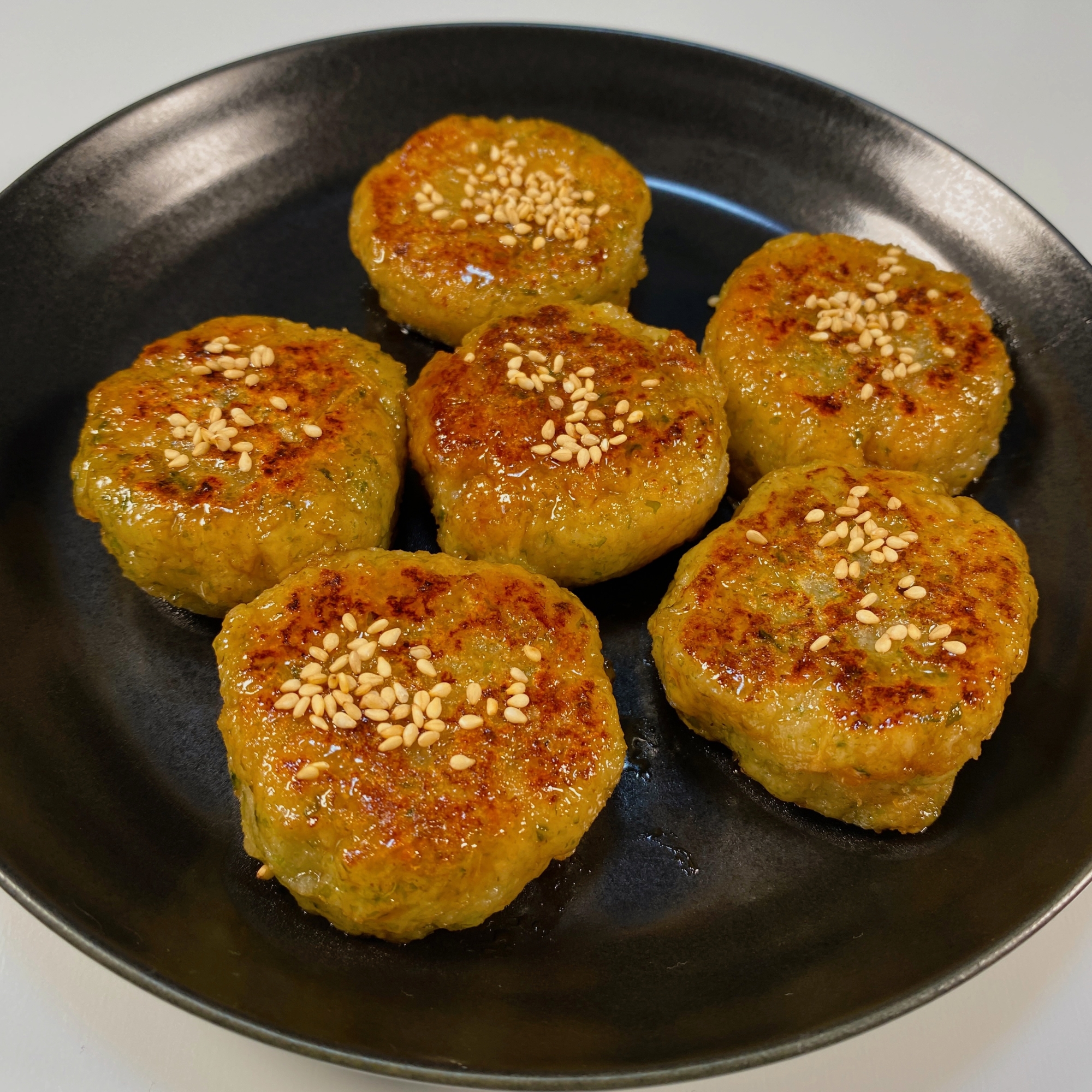 青海苔がたまらない！れんこん餅