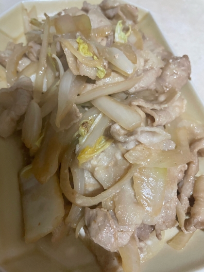 白菜と豚肉のオイマヨ炒め