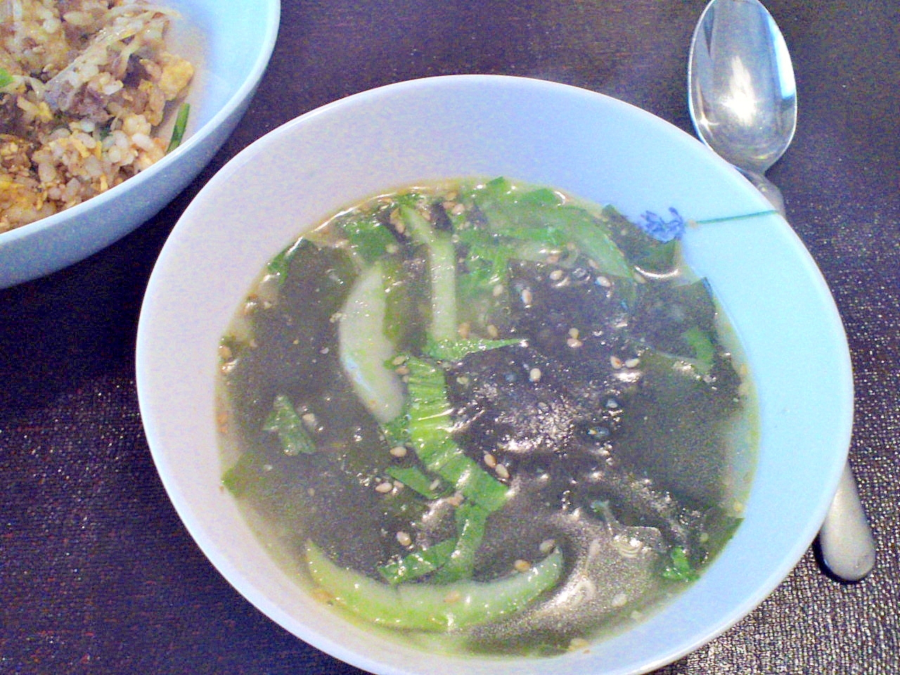 チャーハンのお供に とっても香ばしいワカメスープ レシピ 作り方 By Fukuwajutu 楽天レシピ