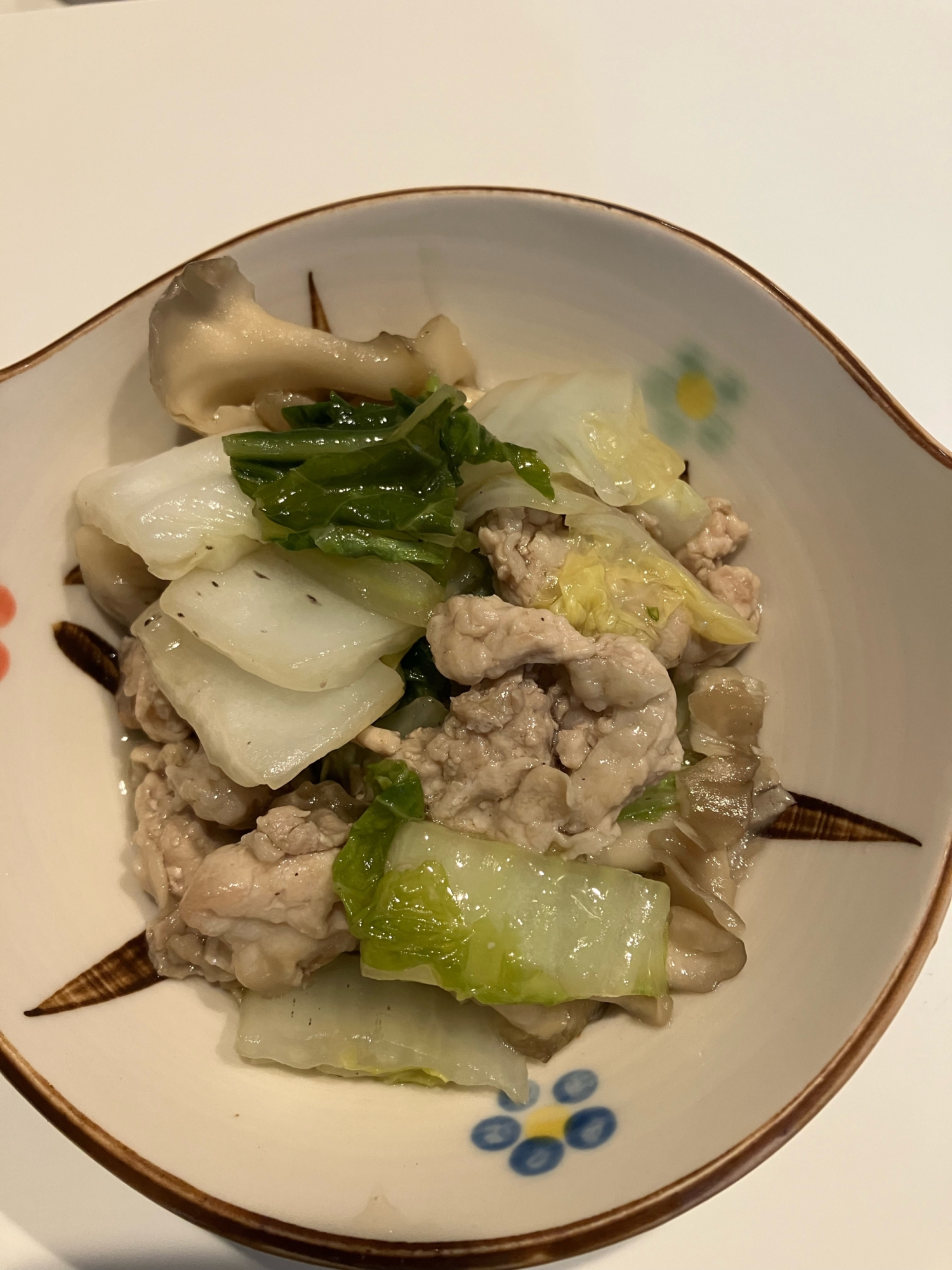 白菜きのこ豚肉のうま煮